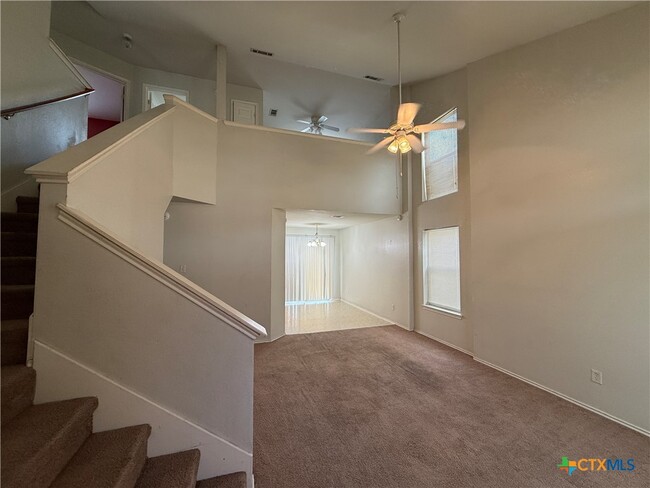 Photo - 1205 Saddle Dr