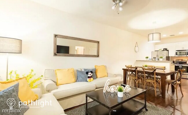 Photo - 4 br, 3 bath House - 5366 Diplomat Ct UNIT