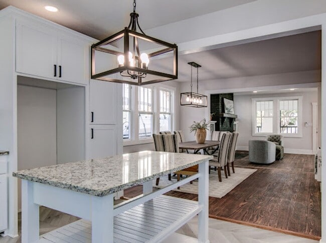 Photo - FULLY UPDATED - 4Bedroom on the Arkansas Side