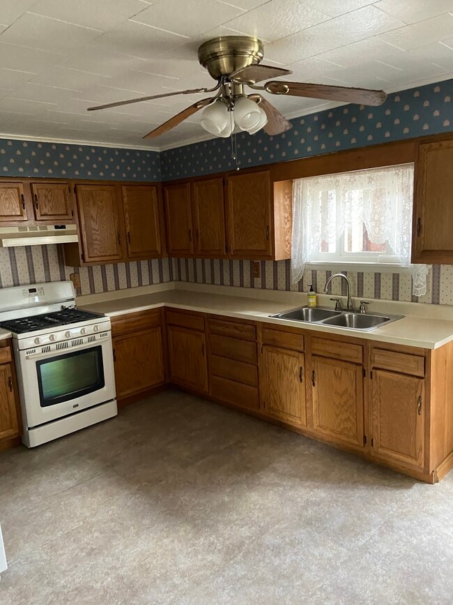 3307 3rd Ave Townhome For Rent in Koppel, PA