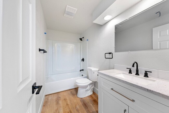 Photo - 60 W 34th Ave Unit 60 West 34th Ave