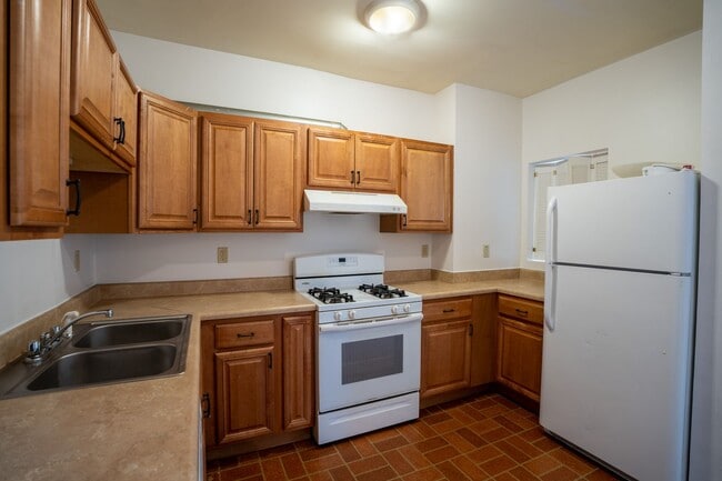 Photo - 919 Plum St Unit APT 2