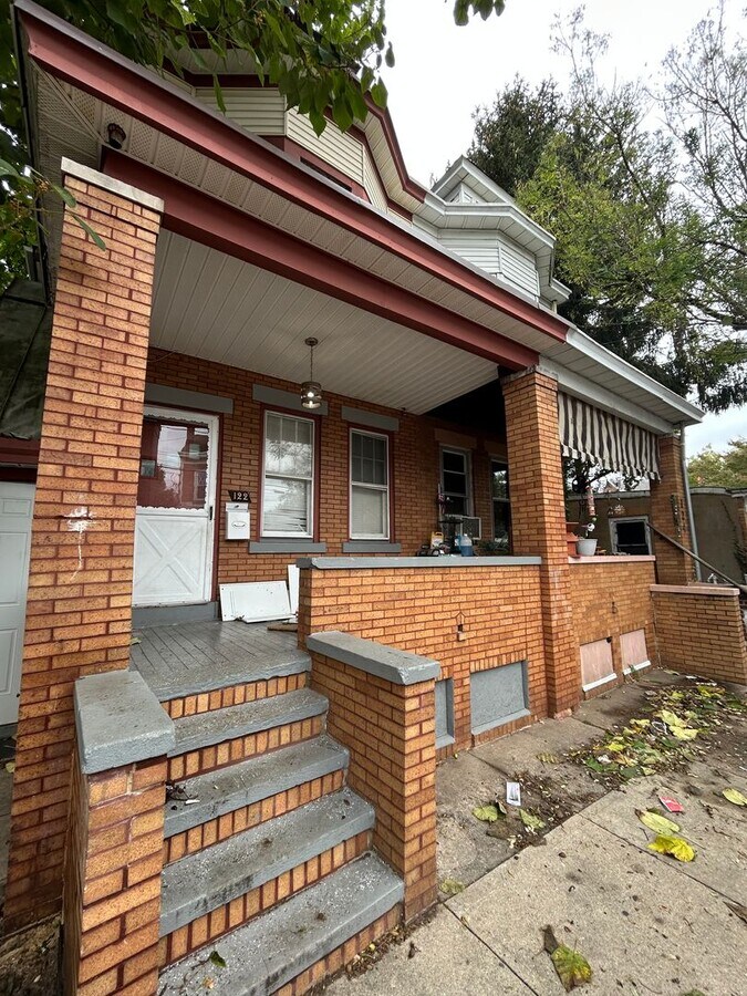 Photo - 122 Virginia Ave Unit 1