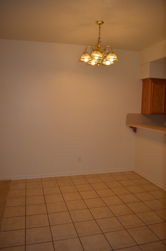 Photo - 912Rebecca Unidad B - STILL OCCUPIED BY RESIDENT