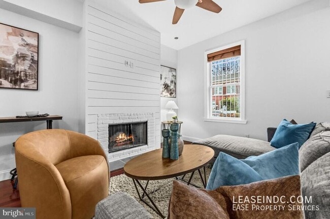 Photo - 1608 4th St NW