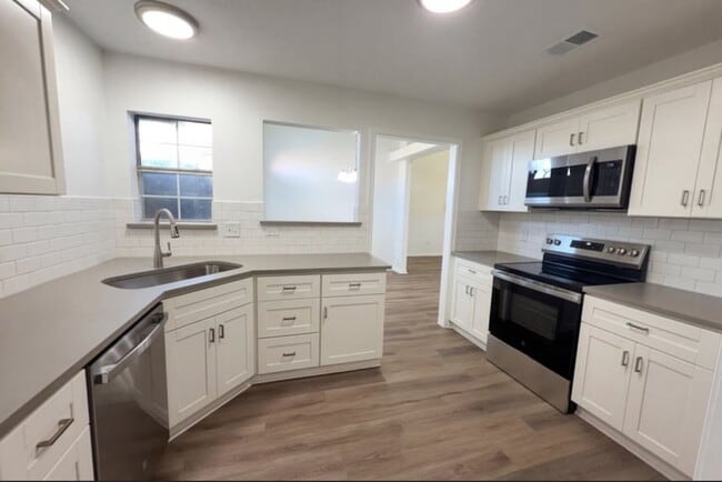 Photo - 3610 Crosscut Loop