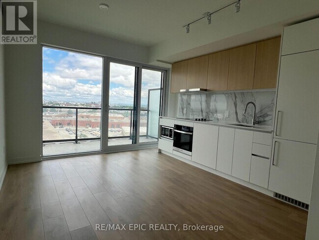 Photo - 1100 Sheppard Ave W Unit 928