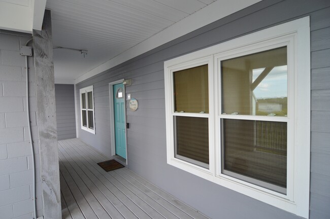 Building Photo - 108 Pelican Dr Rental