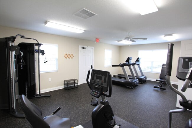 Laurel Bluff Apartments