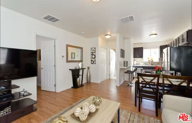 Building Photo - 5428 Colfax Ave Unit #A Rental