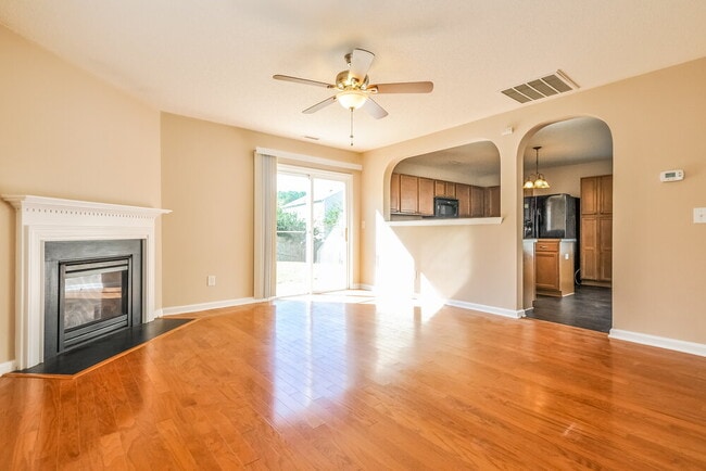 Photo - 63 Brookhaven Dr