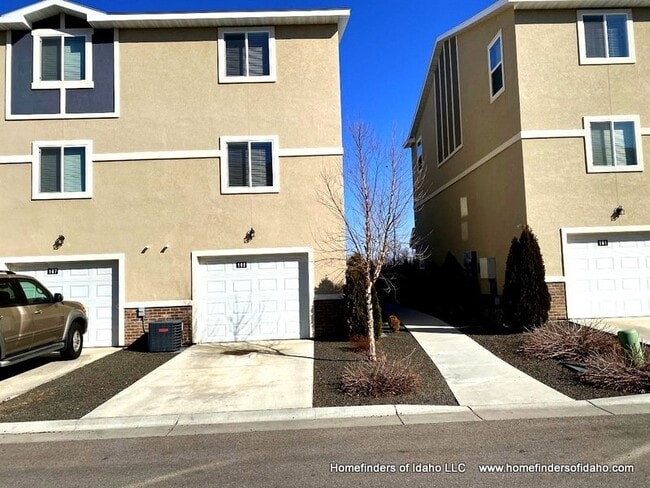 Photo - 3710 N Centrepoint Way