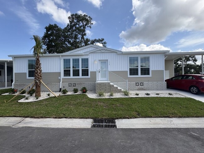 Building Photo - 1654 Voyager Dr