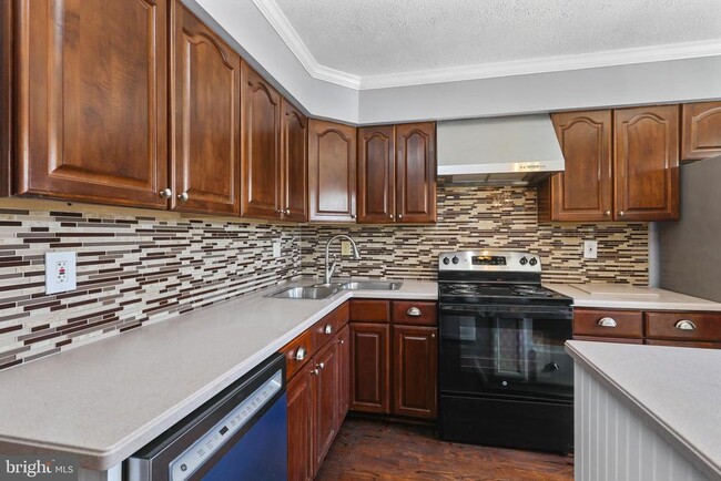 Photo - 2828 Beckon Dr