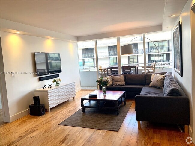 Building Photo - 8911 Collins Ave Unit 1104 Rental