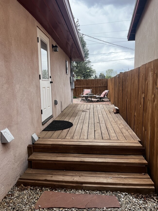 Photo - 127 Oakley Ln