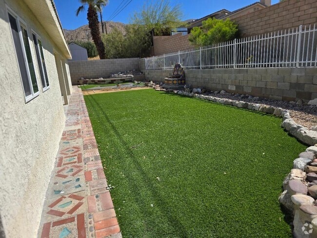 Building Photo - 9856 San Felipe Rd Rental
