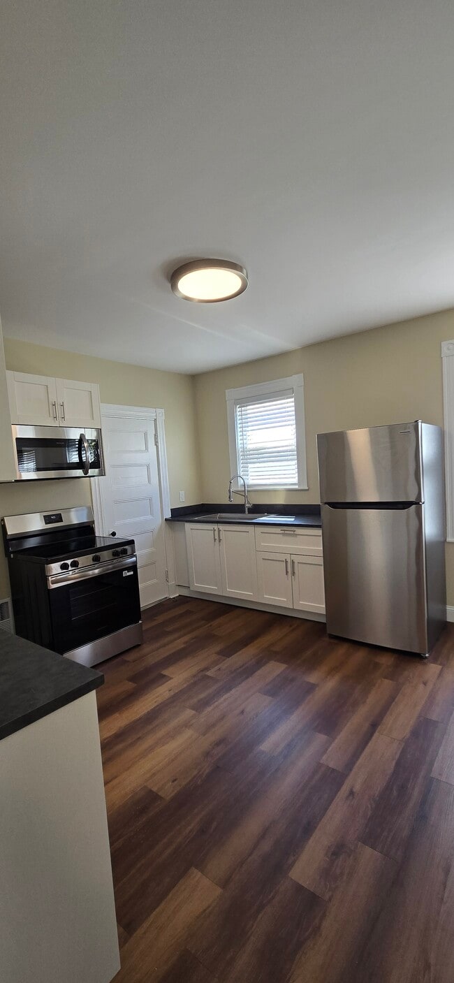 22 Morton St Unit 22A