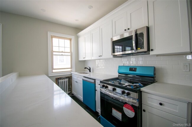 Photo - 840 Seaman Ave Unit 2E