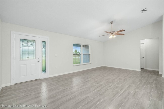 Photo - 4818 Sturgeon Dr