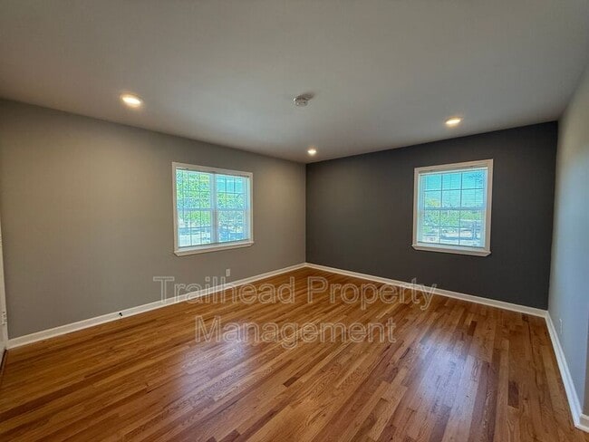 Photo - 6401 Brookside Rd