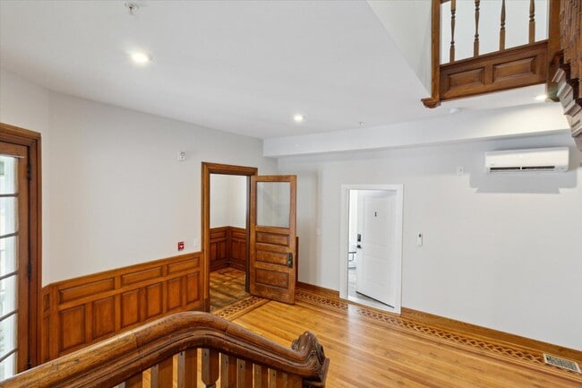 Photo - 1164 Terrace St