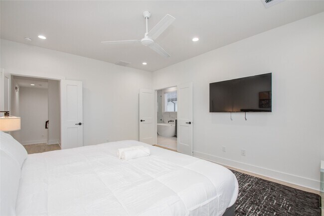 Photo - 4109 Hare St