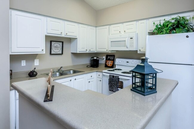 ALL-ELECTRIC MODERN KITCHEN