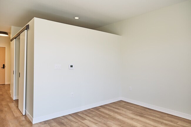 Studio Bed Nook - The Eddy