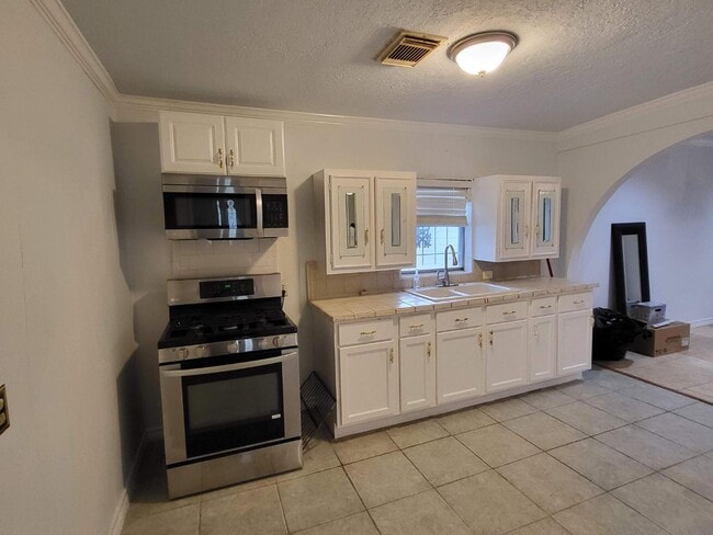 Photo - 10119 Chickasaw Ln