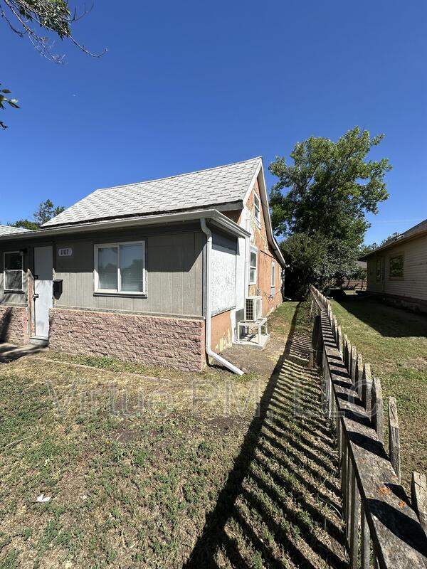 Photo - 1107 3rd St