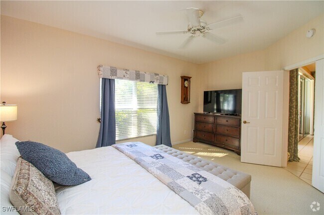 Building Photo - 5330 Andover Dr Unit 102 Rental