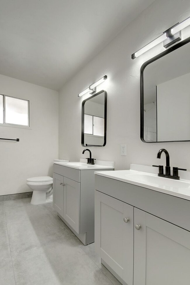 Photo - Spacious 4BR Tempe Home with Private Pool Near ASU