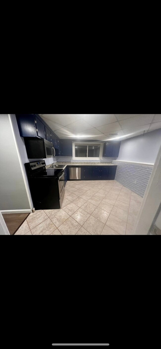 Photo - 6 1/2 Floyd Rd Unit B