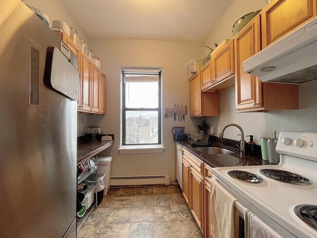 Photo - 91 Linden St Apartment Unit 10