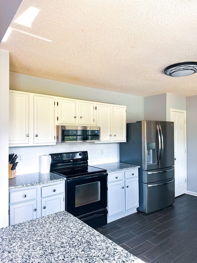 Photo - 5602 Indian Brook Dr
