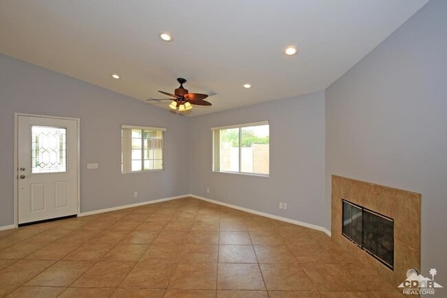 Photo - 43595 Reclinata Way
