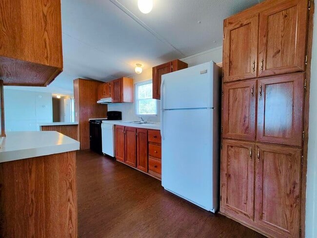 Photo - 308 Sunshine Dr