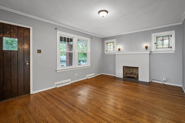 Photo - 324 Emmett Ave
