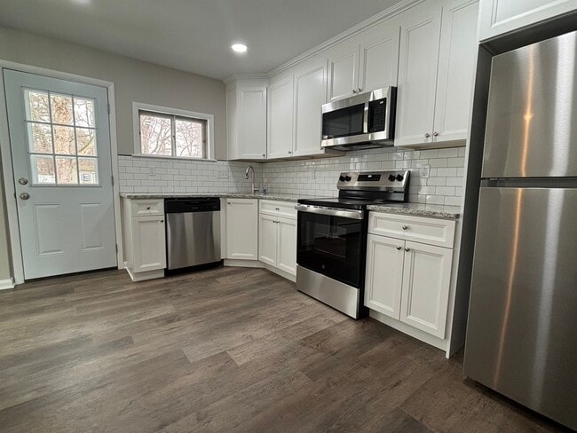 Photo - 1001 Rozel Ave