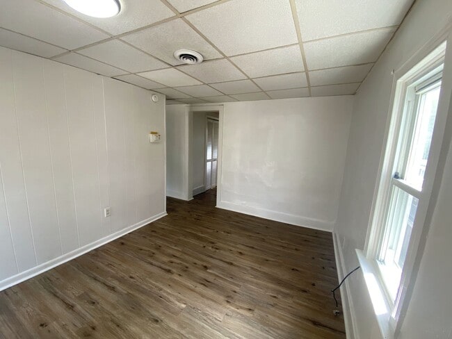 Photo - 1055 N Duke St Unit 1055 N Duke St Apt 3