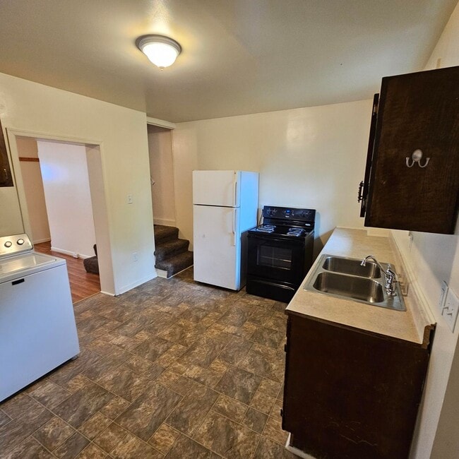 Photo - 227-229 East Avenue Unit 227 East Avenue