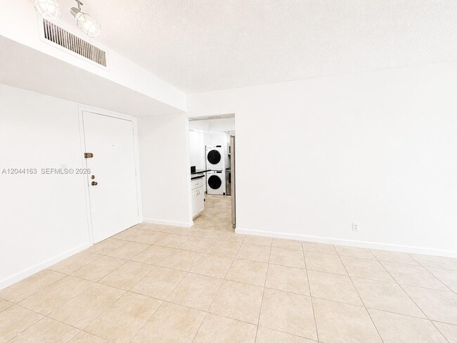 Photo - 290 174th St Unit 1207