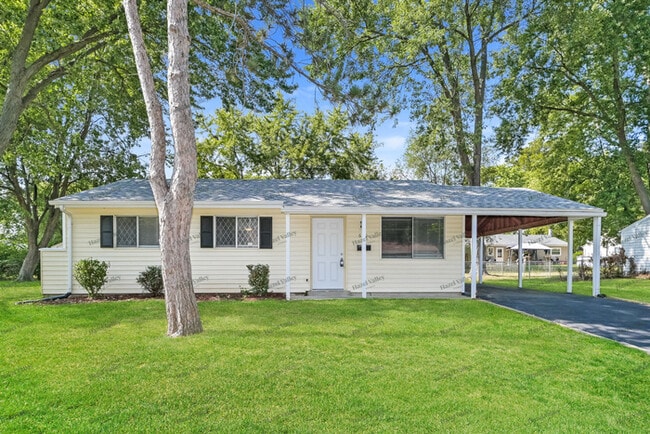 Building Photo - 680 Lexington Park Rental