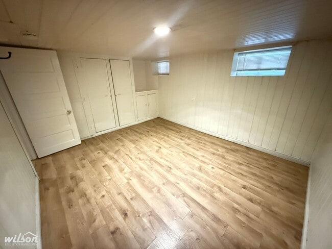 Photo - 506 S Naches Ave Unit 2