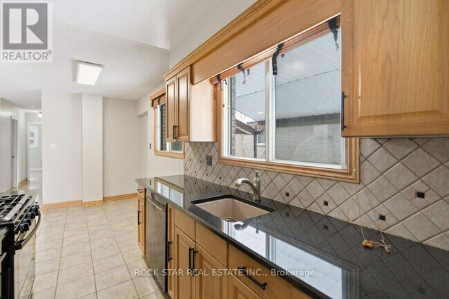 Photo - 115 Elmore Dr