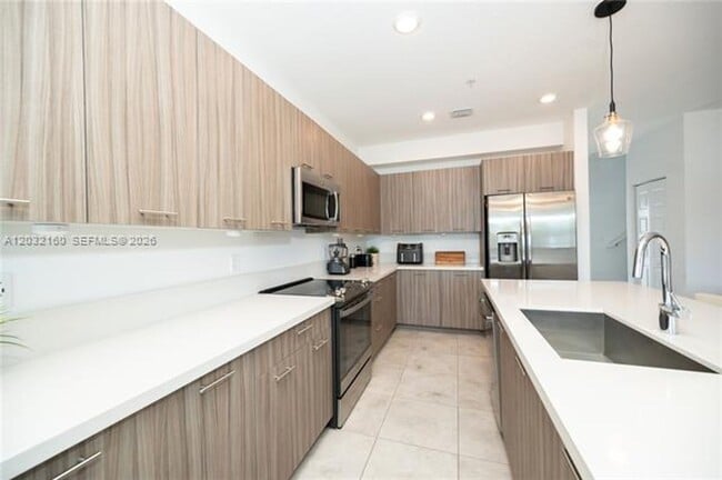 Photo - 4640 NW 84th Ave Unit 4640 NW 84th Ave # 12