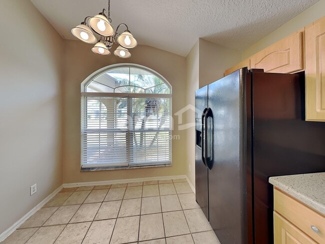 Photo - 2465 Saint Pauls Dr