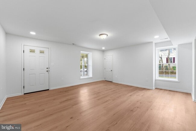 Photo - 2210 New Falls Rd Unidad A