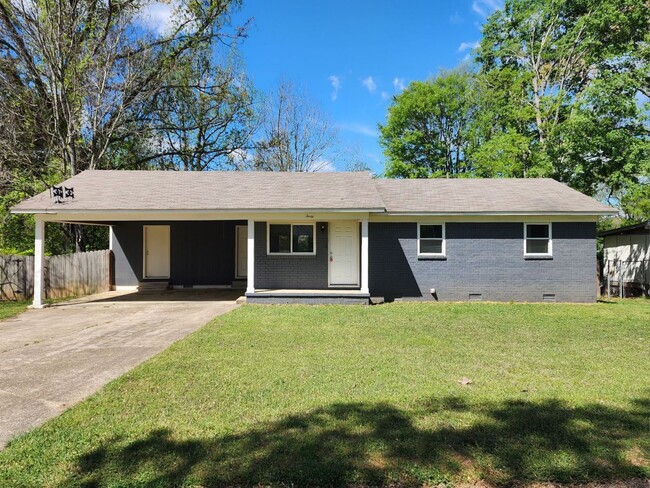 30 Crain Drive House - House Rental in Bryant, AR | ForRent.com